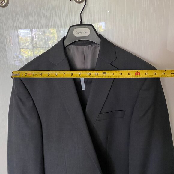 Men's 42L CHAPS Medium Grey Suit. - Picture 9 of 10